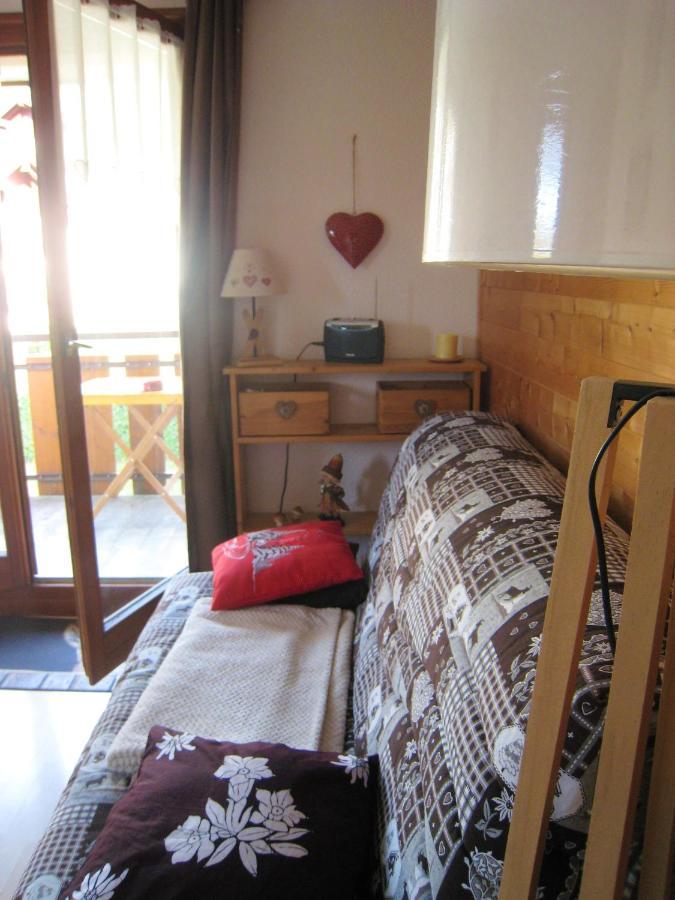 Appartement Au Pied Des Pistes, Avec Vue Sur La Montagne Bernex Exterior foto