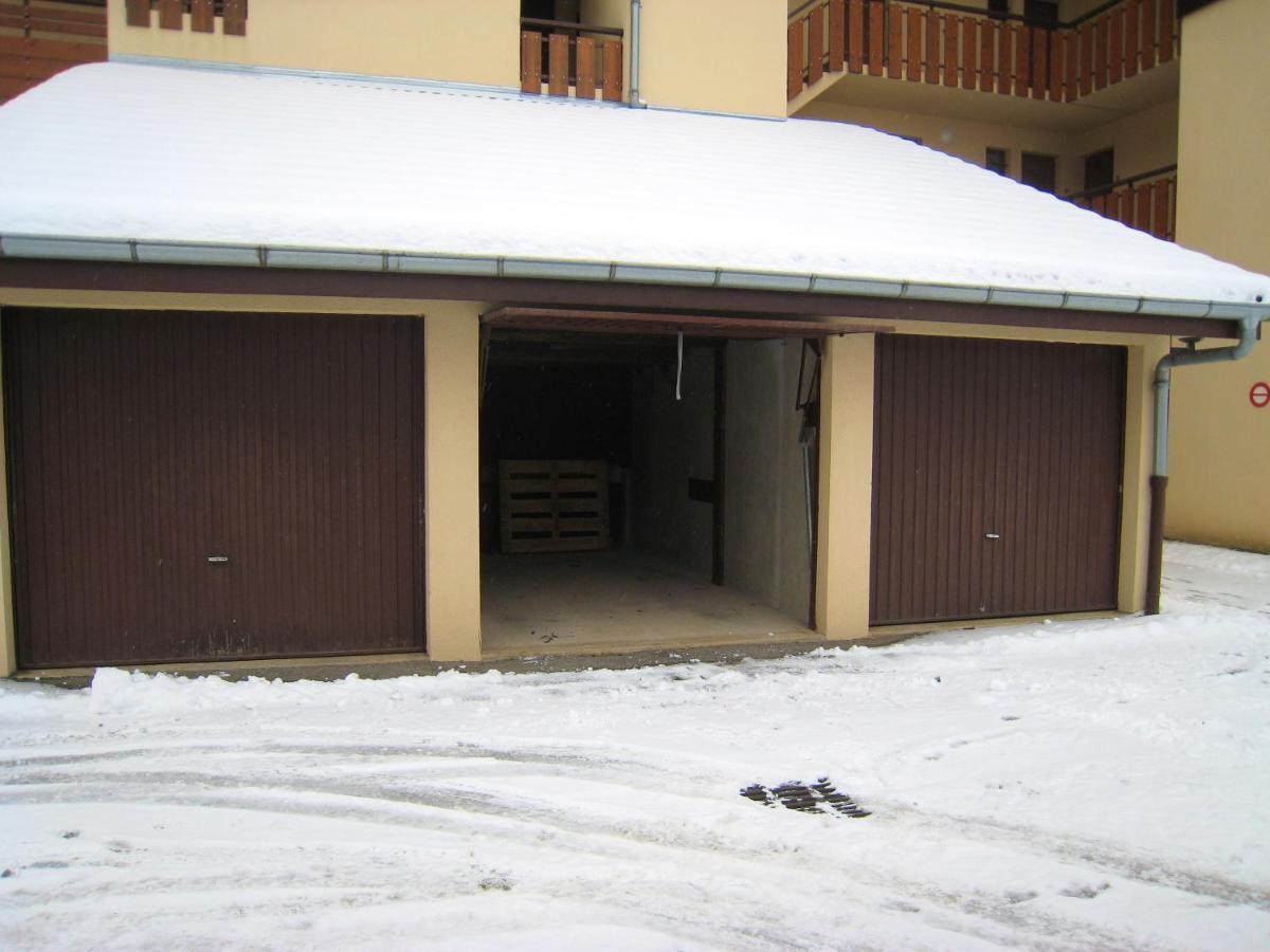 Appartement Au Pied Des Pistes, Avec Vue Sur La Montagne Bernex Exterior foto